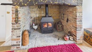 Photo 2- click for photo gallery